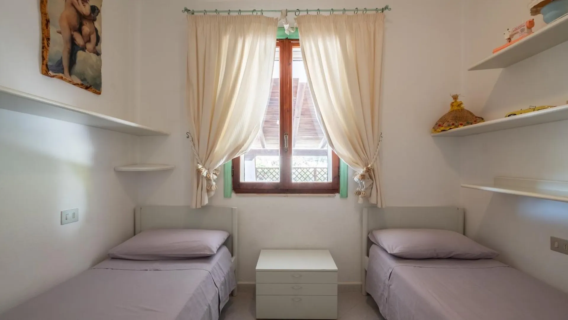 Villa - 1 Min Walk From Beach Porto Pino Italien