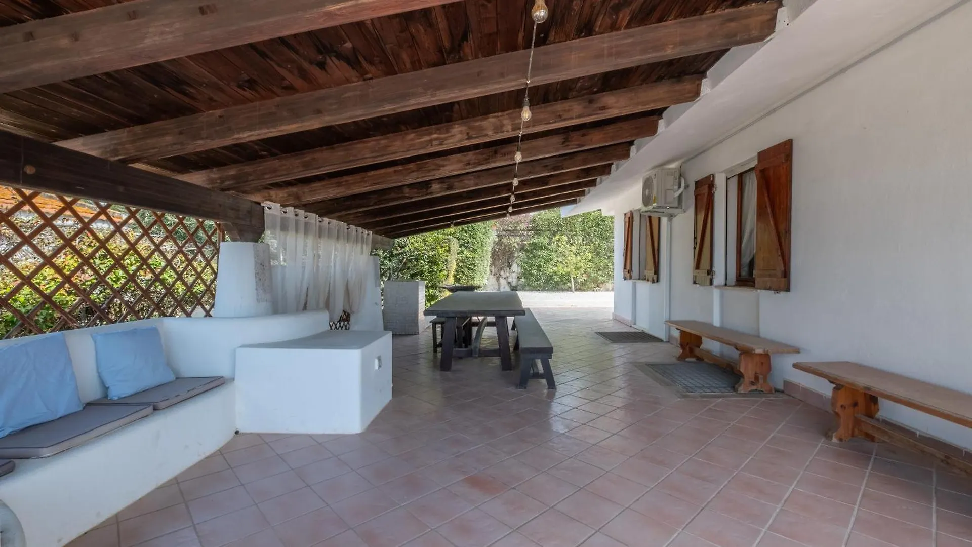 Villa - 1 Min Walk From Beach Porto Pino Italien
